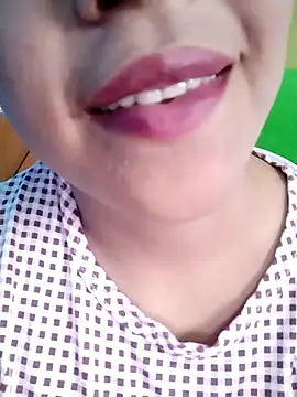 Snapshot of Anki-doll chatting on 07.15.26 Anki-doll online show from 07.15.26