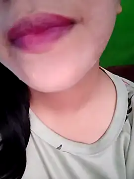 Snapshot of Anki-doll chatting on 07.19.26 Anki-doll online show from 07.19.26