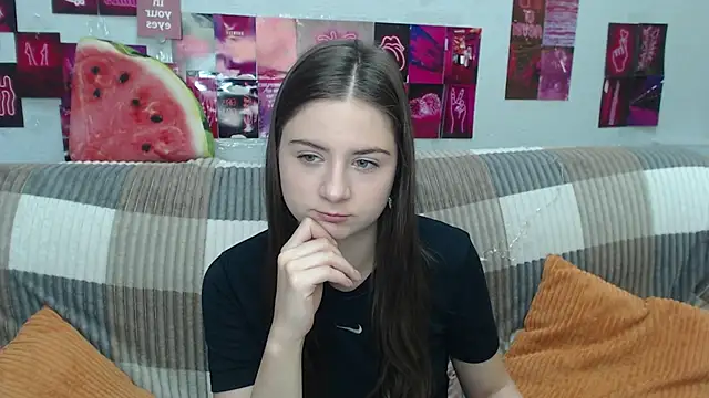 Snapshot of MilanaRoza chatting on 07.02.26 MilanaRoza online show from 07.02.26