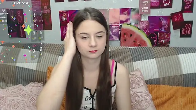 Snapshot of MilanaRoza chatting on 07.26.26 MilanaRoza online show from 07.26.26