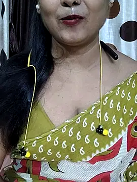 Snapshot of yoursweety09 chatting on 08.02.26 yoursweety09 online show from 08.02.26
