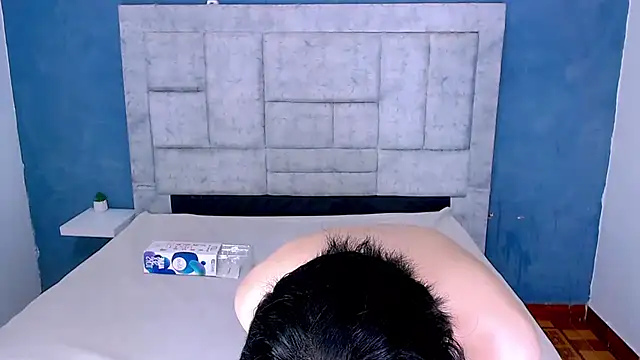 Snapshot of Eban_Dustan chatting on 12.31.24 Eban Dustan online show from 12.31.24