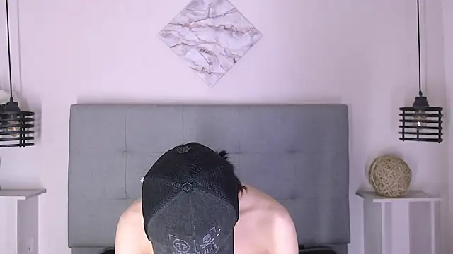 Snapshot of Eban_Dustan chatting on 01.11.25 Eban Dustan online show from 01.11.25