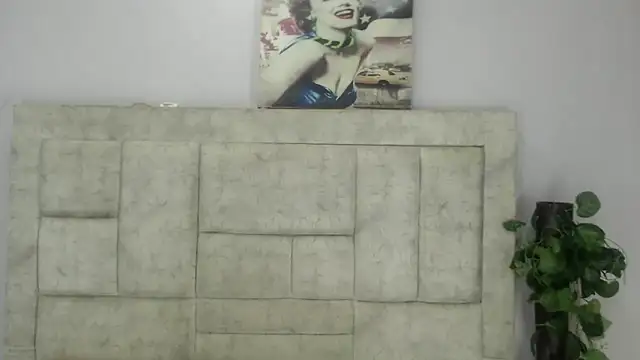 Snapshot of Eban_Dustan chatting on 10.06.25 Eban Dustan online show from 10.06.25