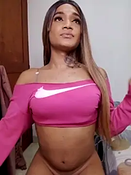 Snapshot of selfsuck_trans chatting on 11.28.25 selfsuck trans online show from 11.28.25