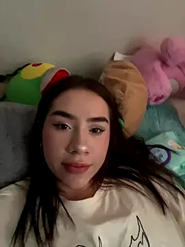 Im Valen Cute online show from 10.26.25