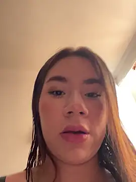 Im Valen Cute online show from 03.24.26