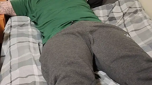 Snapshot of Dan8736 chatting on 03.12.26 Dan8736 online show from 03.12.26