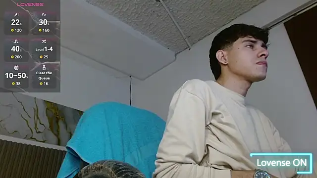 Snapshot of Dyla_n18 chatting on 02.28.26 Dyla n18 online show from 02.28.26