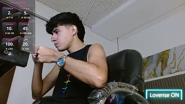 Snapshot of Dyla_n18 chatting on 03.04.26 Dyla n18 online show from 03.04.26