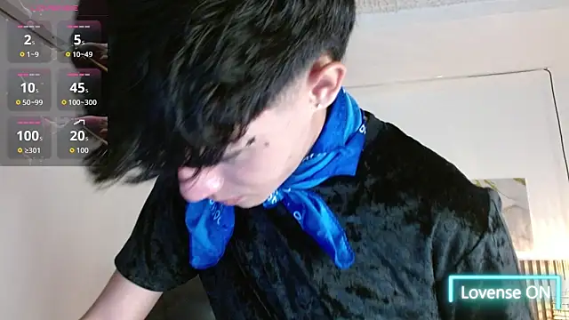 Snapshot of Dyla_n18 chatting on 03.11.26 Dyla n18 online show from 03.11.26