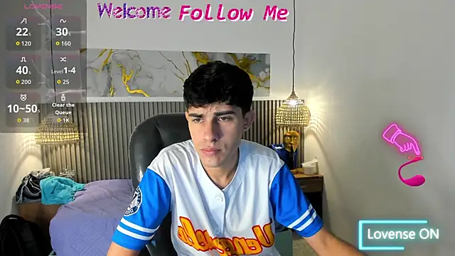 Dyla n18 online show from 06.24.26