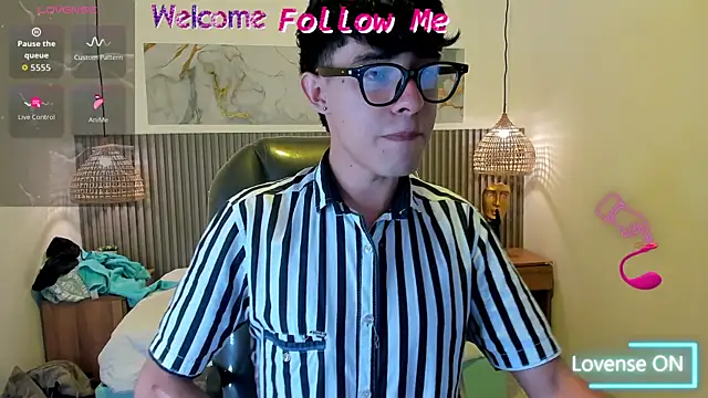 Dyla n18 online show from 07.30.26