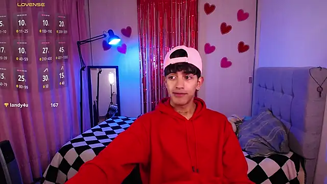 teobowny  online show from 02.15.25