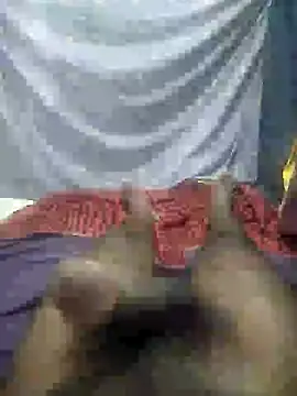 Snapshot of mallucallboy2104 chatting on 01.01.25 mallucallboy2104 online show from 01.01.25