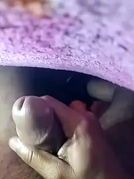 Snapshot of nidansohib1230 chatting on 01.02.25 nidansohib1230 online show from 01.02.25