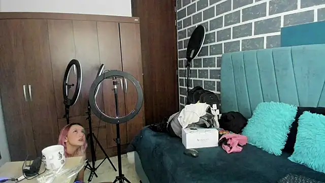 Snapshot of Alterego1__ chatting on 09.23.25 Alterego1   online show from 09.23.25