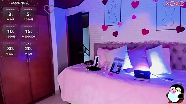 Snapshot of Kitty_Pam chatting on 03.06.26 Kitty Pam online show from 03.06.26