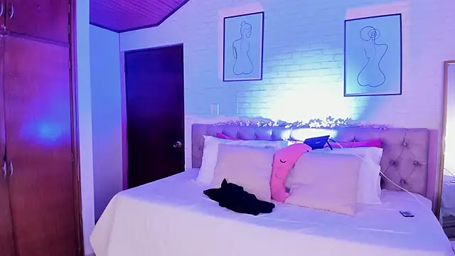 Snapshot of Kitty_Pam chatting on 03.19.26 Kitty Pam online show from 03.19.26