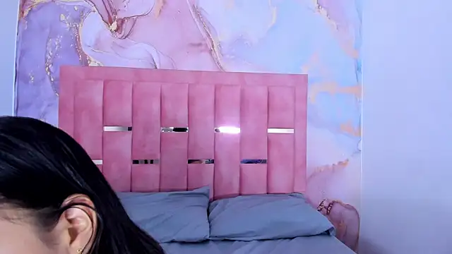 LizzMartin online show from 02.08.25