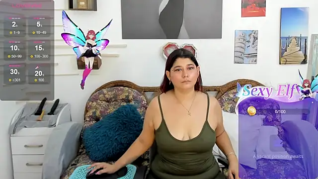 Snapshot of alinabozz1 chatting on 12.03.24 alinabozz1 online show from 12.03.24