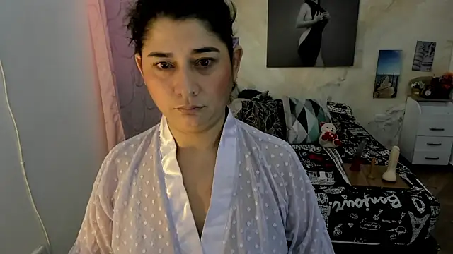 Snapshot of alinabozz1 chatting on 01.31.26 alinabozz1 online show from 01.31.26