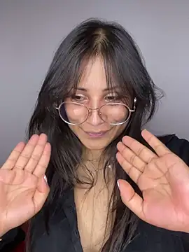 Snapshot of Jade_Zephyra chatting on 02.18.25 Jade Zephyra online show from 02.18.25