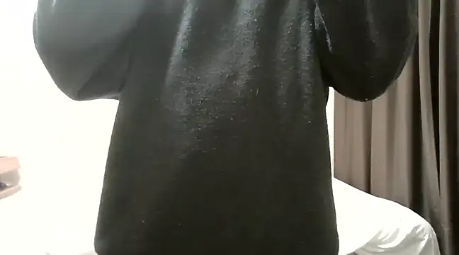 YU-KI00 online show from 03.08.25