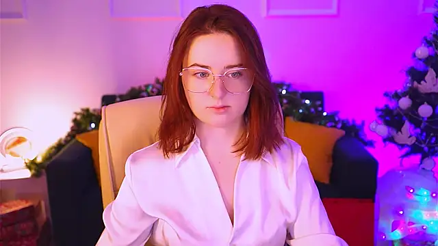 Snapshot of AnnTerry_ chatting on 12.30.24 AnnTerry online show from 12.30.24