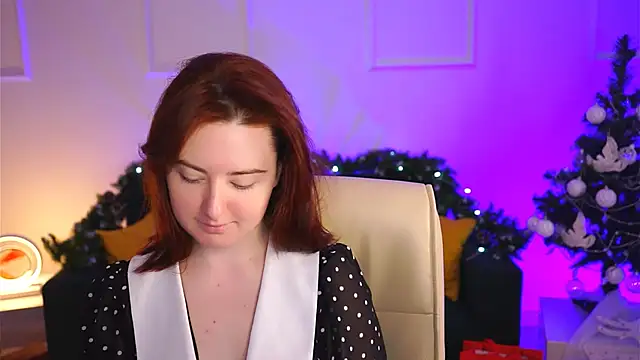 Snapshot of AnnTerry_ chatting on 01.21.25 AnnTerry online show from 01.21.25