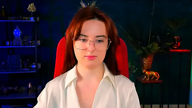 Snapshot of AnnTerry_ chatting on 01.26.25 AnnTerry online show from 01.26.25