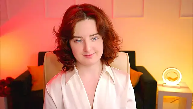 Snapshot of AnnTerry_ chatting on 02.08.25 AnnTerry online show from 02.08.25