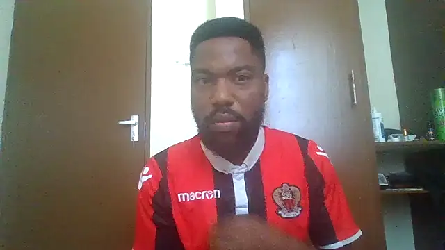 Hungry Honey28 online show from 03.05.25