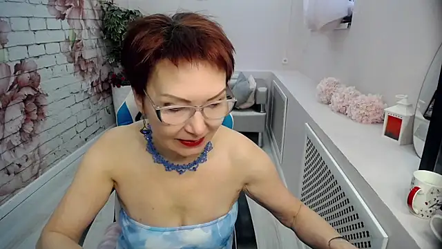 Snapshot of Cutie_Asya chatting on 02.25.26 Cutie Asya online show from 02.25.26