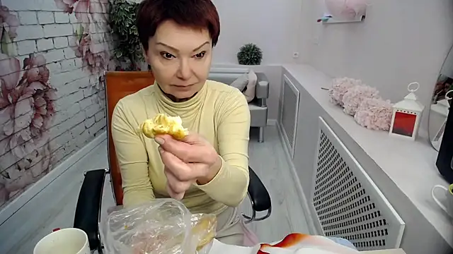 Snapshot of Cutie_Asya chatting on 03.19.26 Cutie Asya online show from 03.19.26