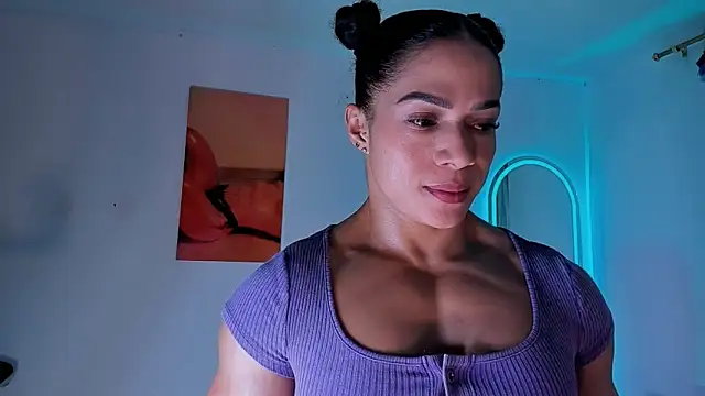 Snapshot of alexafit chatting on 07.21.26 alexafit online show from 07.21.26