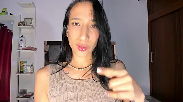 Snapshot of Carol_M8 chatting on 02.08.25 Carol M8 online show from 02.08.25