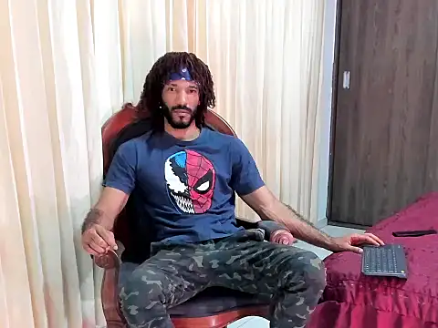 Snapshot of KarlMarley1 chatting on 10.02.25 KarlMarley1 online show from 10.02.25