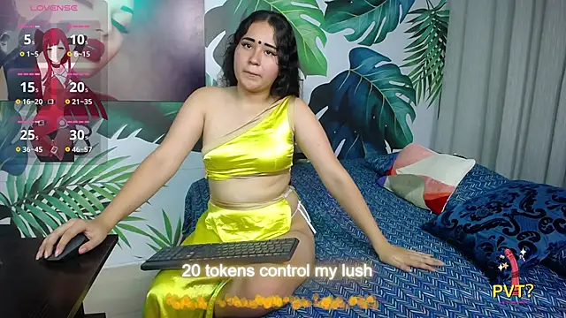 Snapshot of hushaima chatting on 01.30.25 hushaima online show from 01.30.25