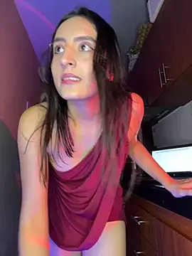 Snapshot of EmySofia chatting on 11.23.25 EmySofia online show from 11.23.25