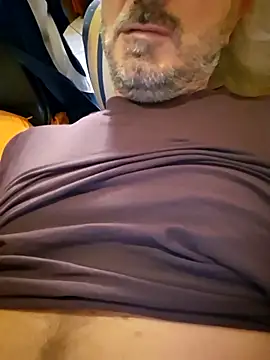 Snapshot of 1talianBeutifulCock chatting on 10.24.25 1talianBeutifulCock online show from 10.24.25