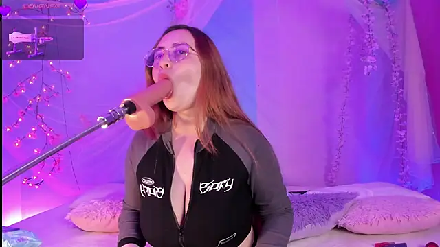 centaurigirl online show from 05.05.26
