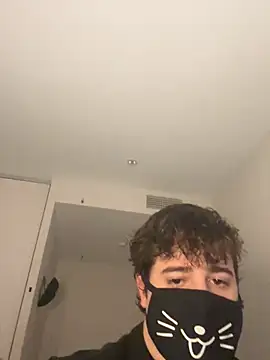 Snapshot of Your_femboy24 chatting on 01.22.25 Your femboy24 online show from 01.22.25