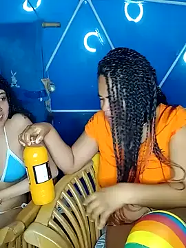 DANIELA MICHEL online show from 12.17.24