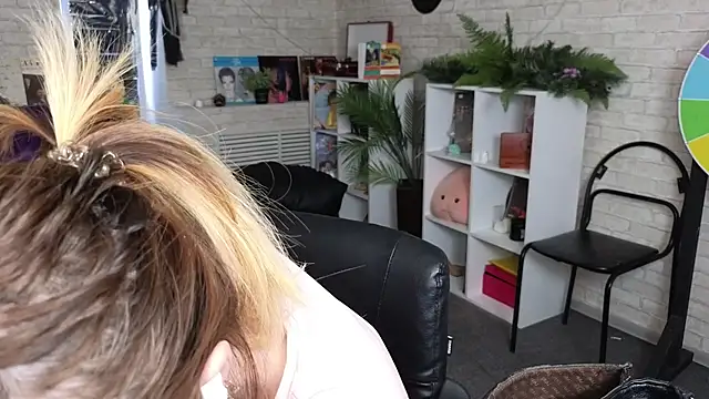 Nika Kitten online show from 03.23.26