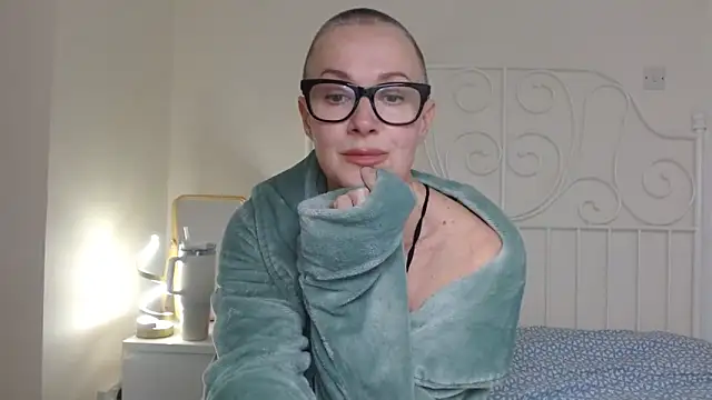 Snapshot of ELEGANT-ARIA36 chatting on 02.06.26 ELEGANT-ARIA36 online show from 02.06.26