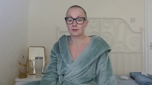 ELEGANT-ARIA36 online show from 03.15.26