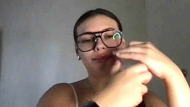 Snapshot of MoonriseGoddess chatting on 07.06.26 MoonriseGoddess online show from 07.06.26