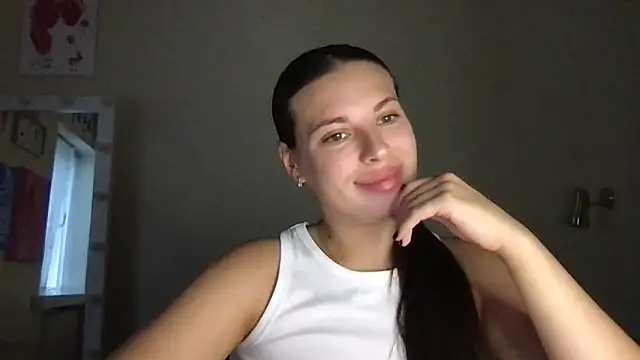 Snapshot of MoonriseGoddess chatting on 07.28.26 MoonriseGoddess online show from 07.28.26