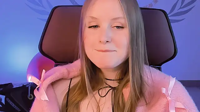 Snapshot of VivienLeeigh chatting on 01.29.25 VivienLeeigh online show from 01.29.25